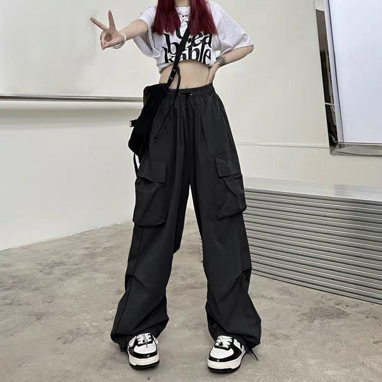 Solid Color Loose Fit Cargo Pant for Women