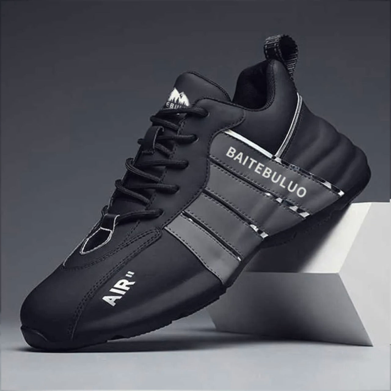 New Breathable Fashion Outdoor Sneakers for Men
