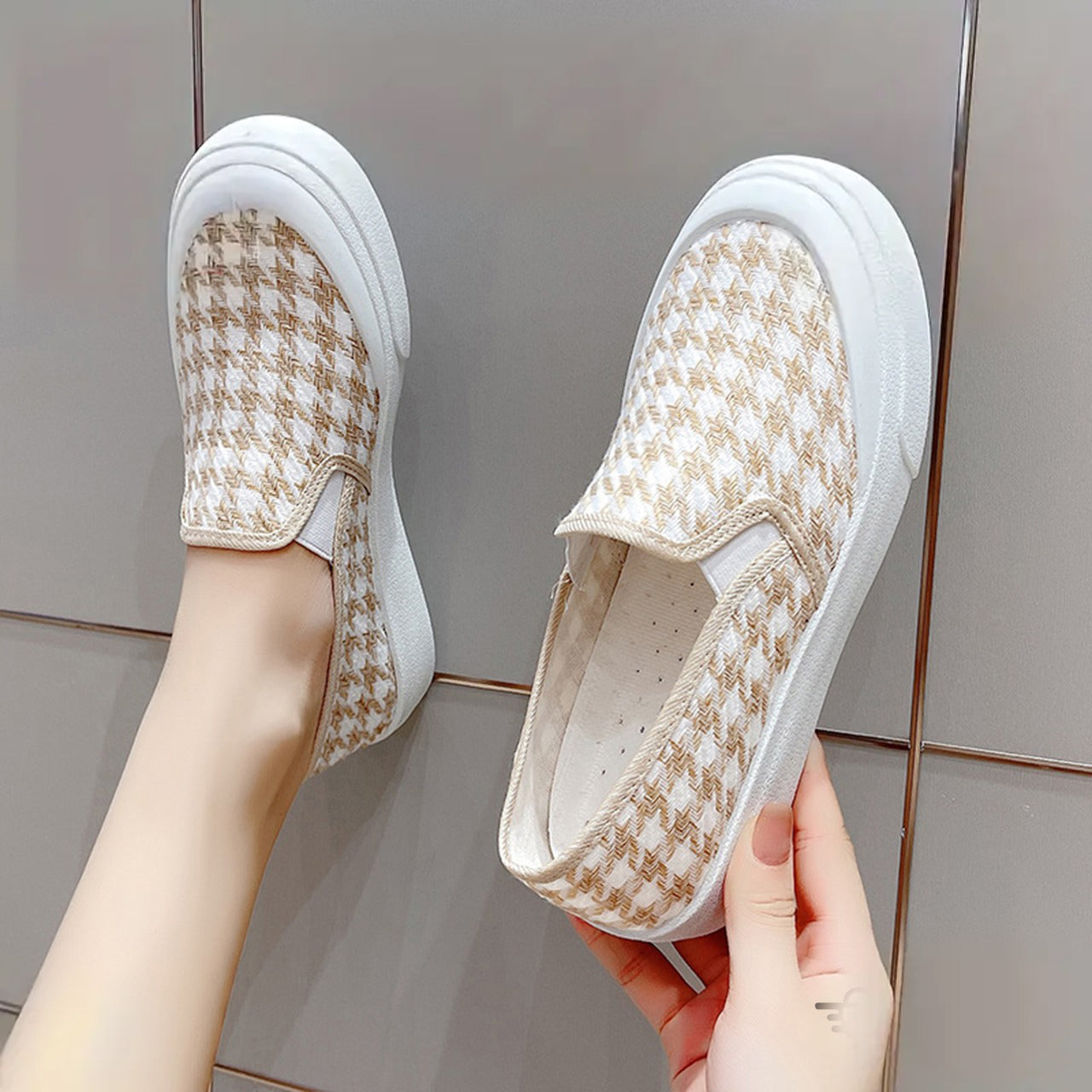 Check Pattern Fashion Casual Loafer Shoes for Women