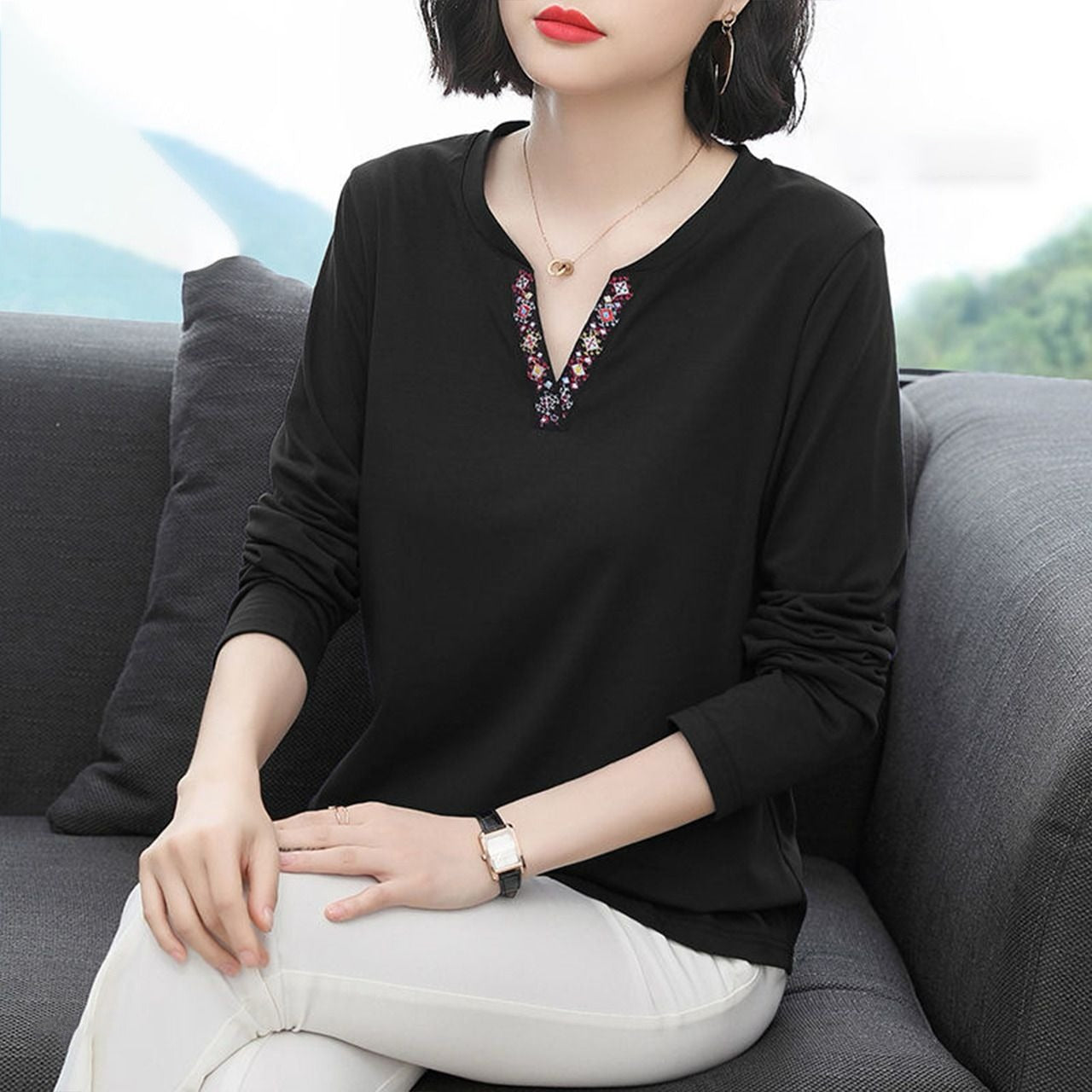 Embroidery Fashion V Neck Top for Women