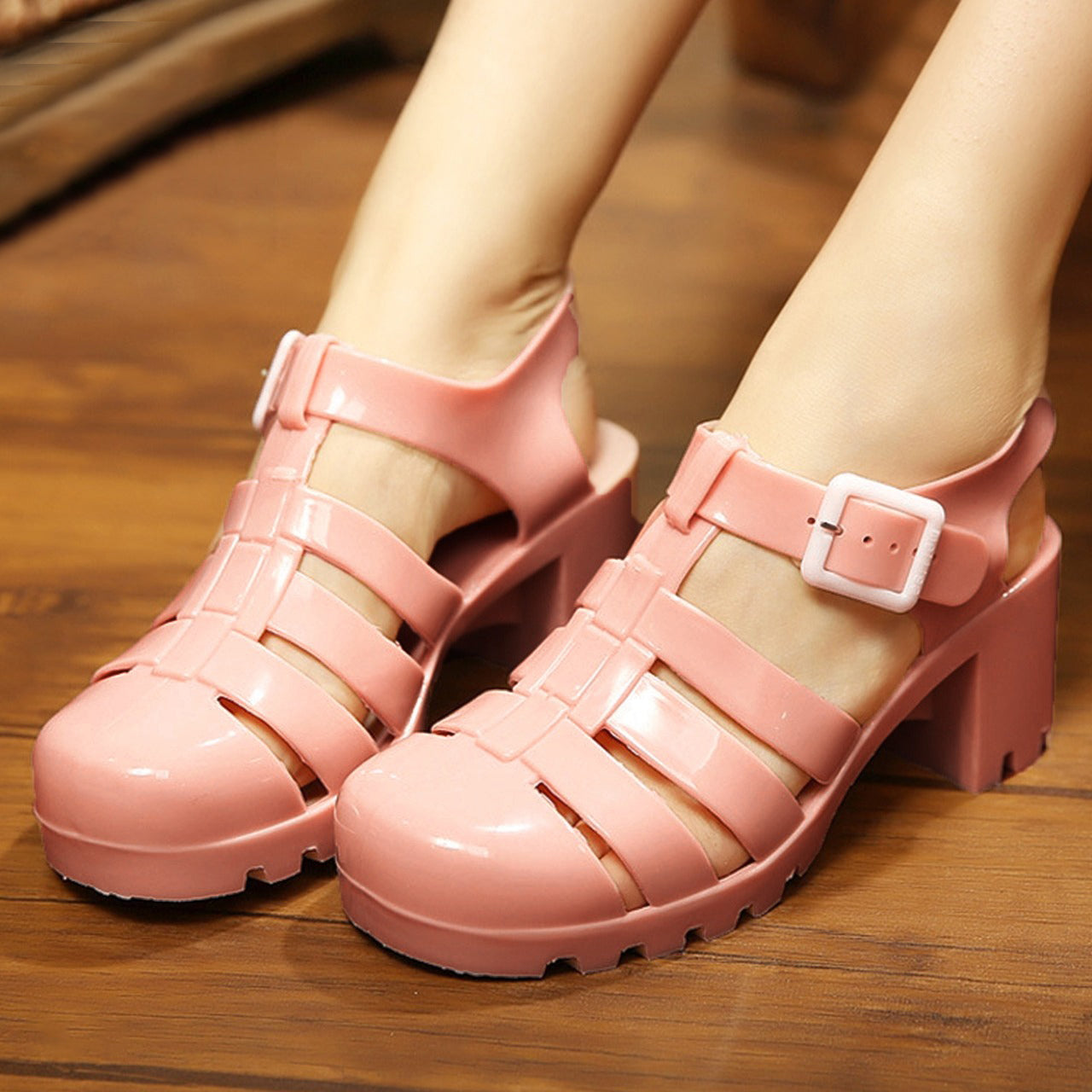Sling Back Retro Style Jelly Beach Boot Style Sandals for Mid-Heel Women