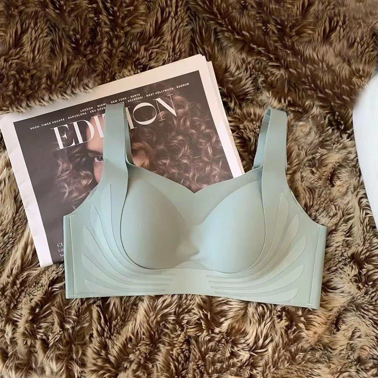 Solid Fashion Supportive Wireless Lift Bra for Women