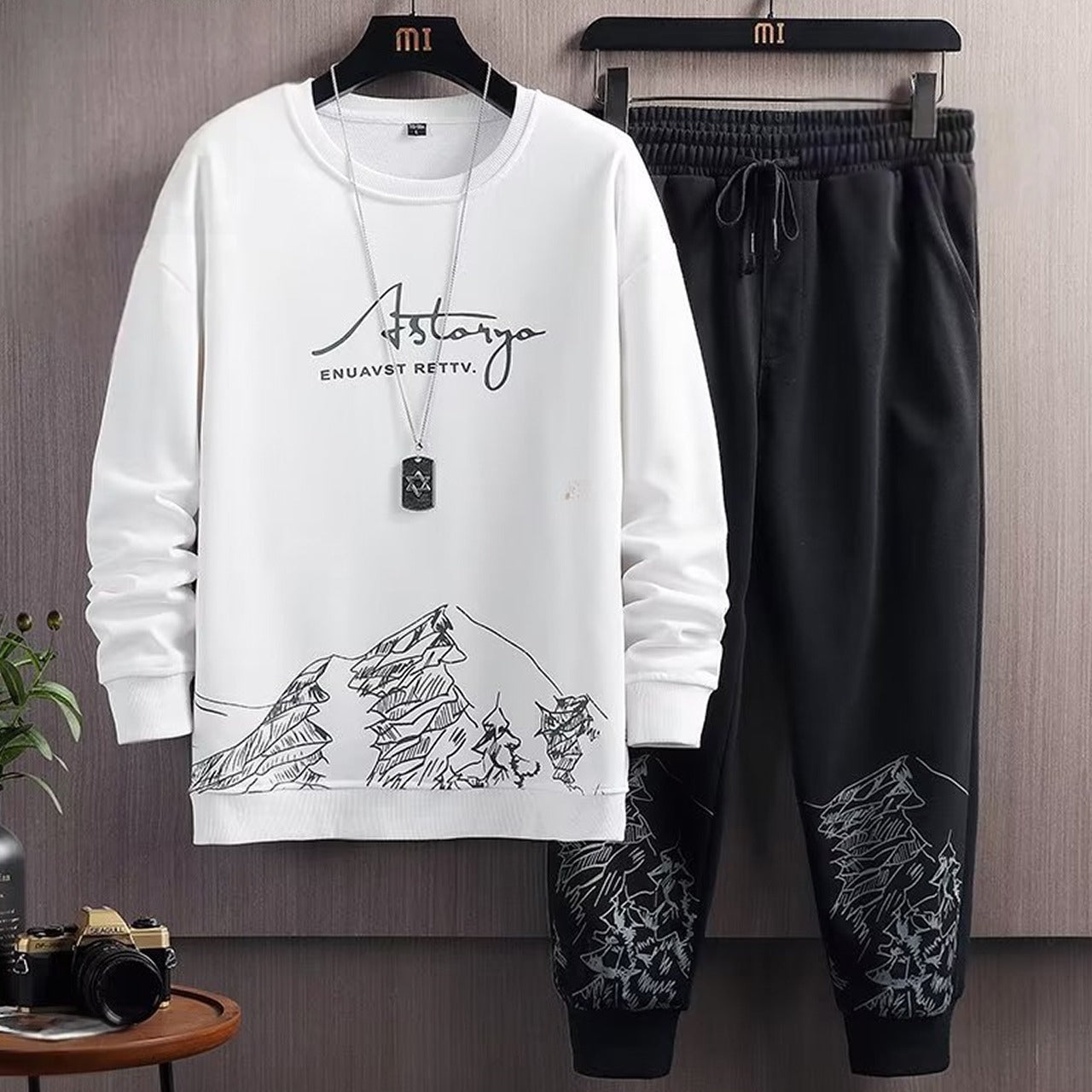 Graphic Printed Casual Long Sleeve T-Shirt & Pant for Men