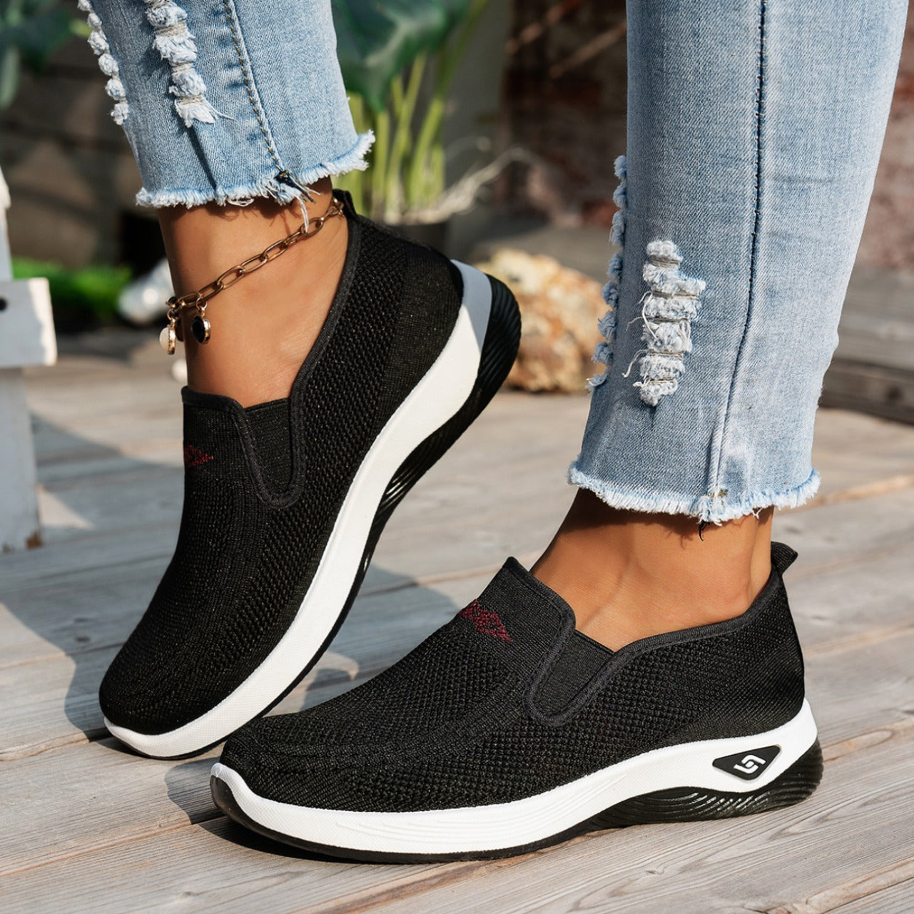 Solid Color Mesh Sports Slip On Shoes for Women