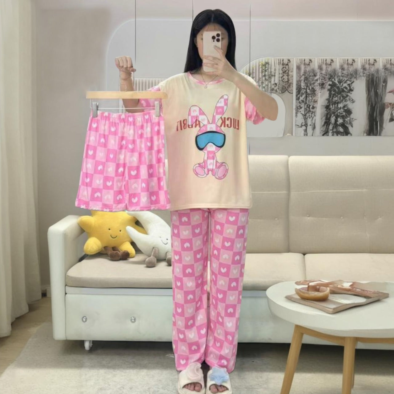 Printed Fashion Round Neck t-shirt & Pajama Pants for Women