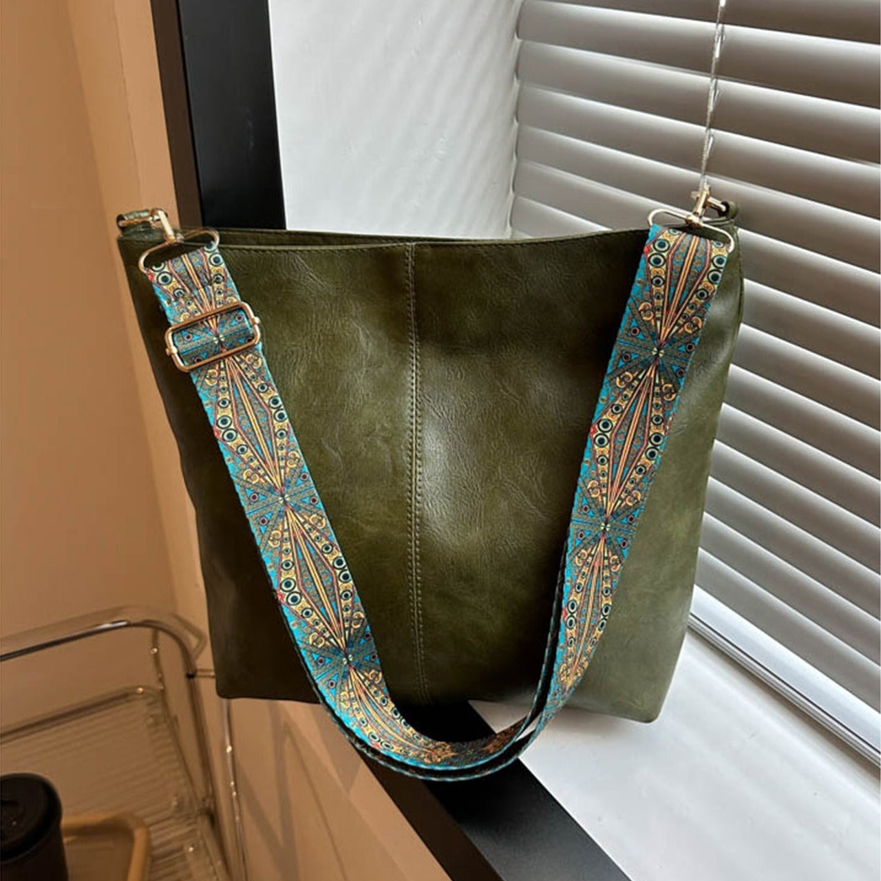 Latest Fashion Solid Color Hand Shoulder Crossbody Bag for Women