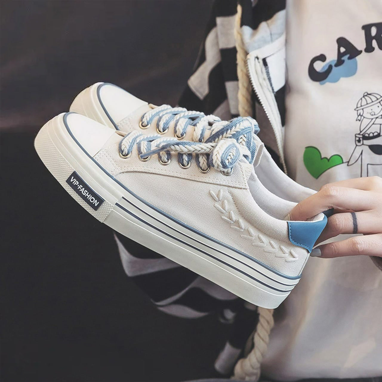 Casual Thick Sole Korean Design Sneaker Shoes for Women