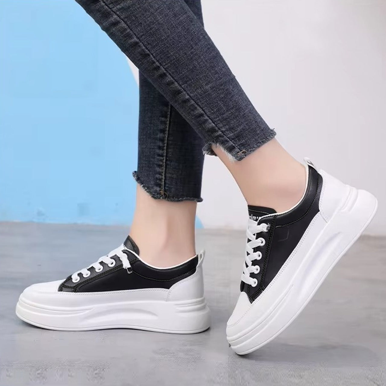 Casual PU Leather Fashion Mesh Ladies Shoes