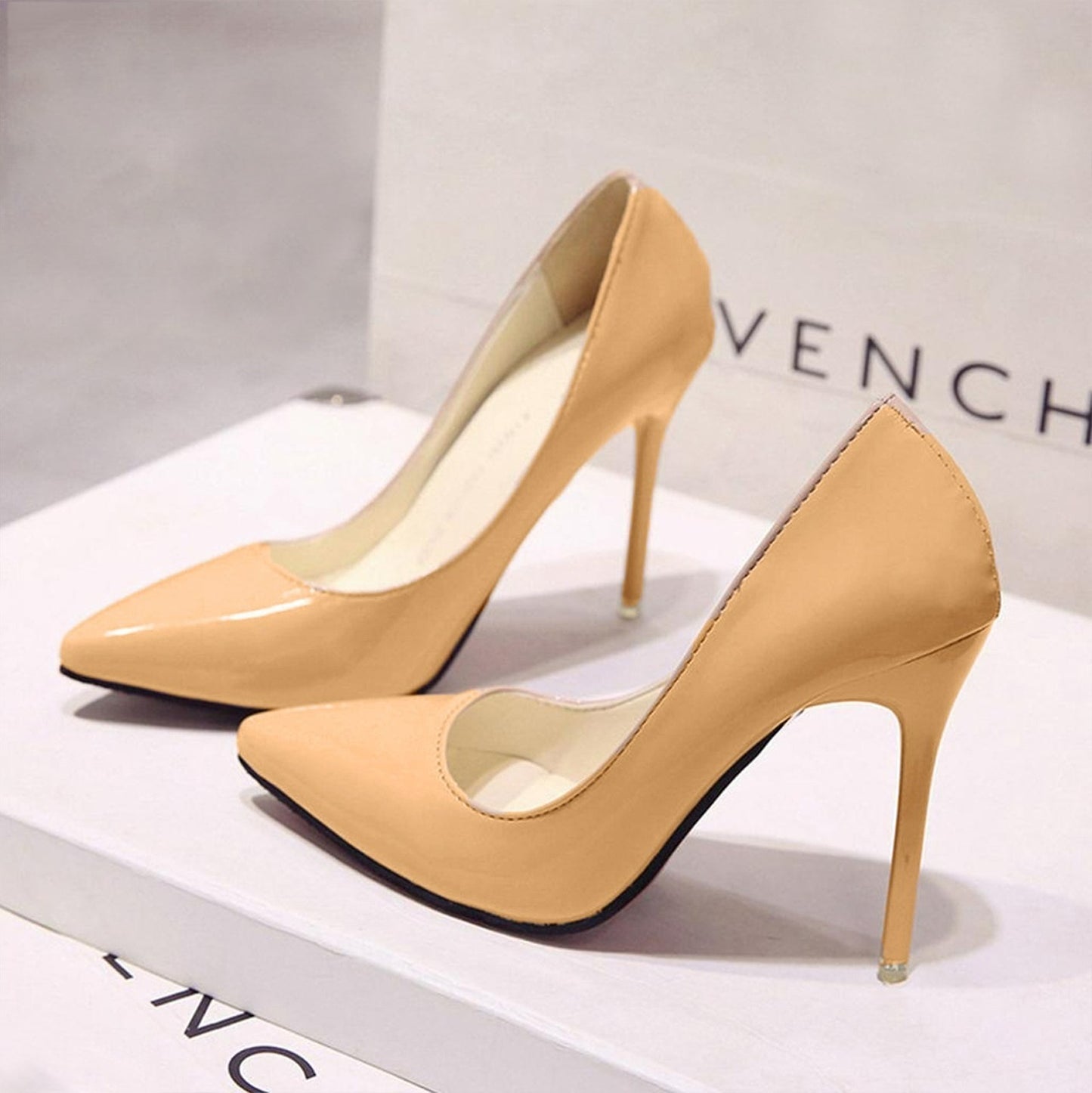 Party Wear Queen Style Pointed High Heel Pumps Shoes for Women