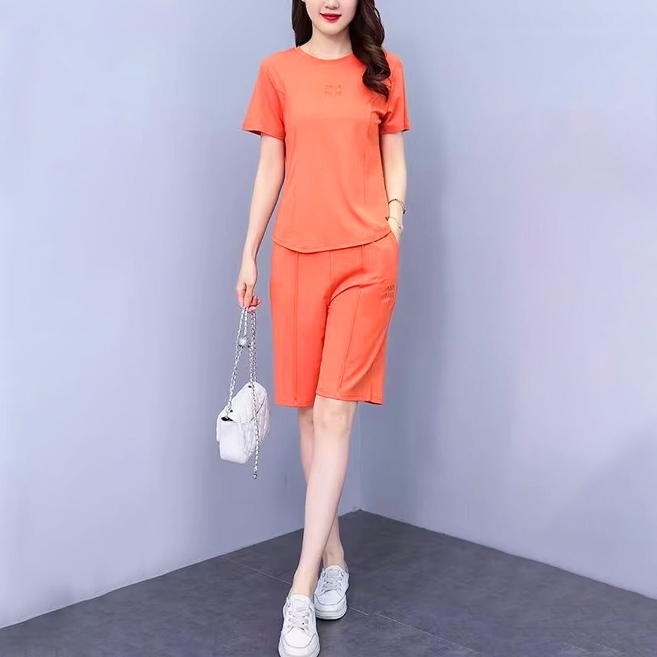 Latest Indoor/Outdoor Fashion Solid Color T-shirt & shorts for Women
