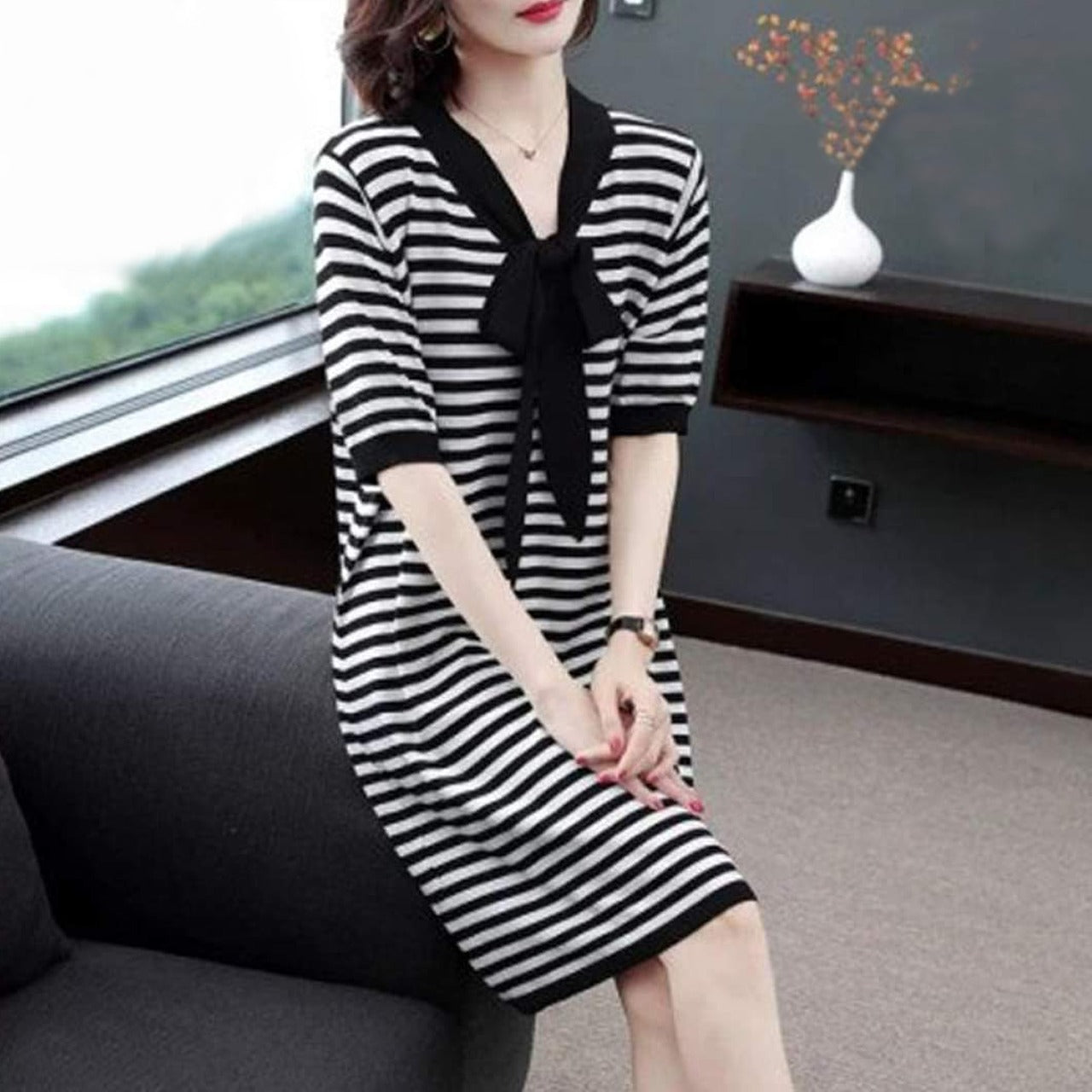 Latest Fashion Color Loose Fit Mid A Line Dress for Women