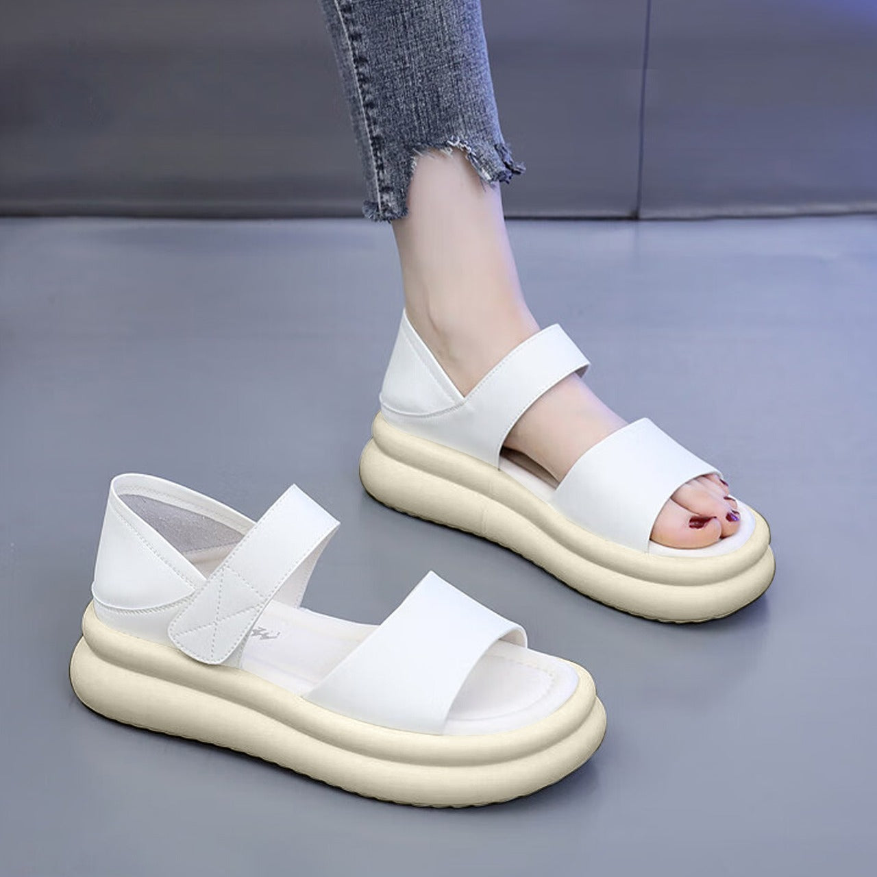 New Flat Platform Fashion Wedge Band Sandals for Women