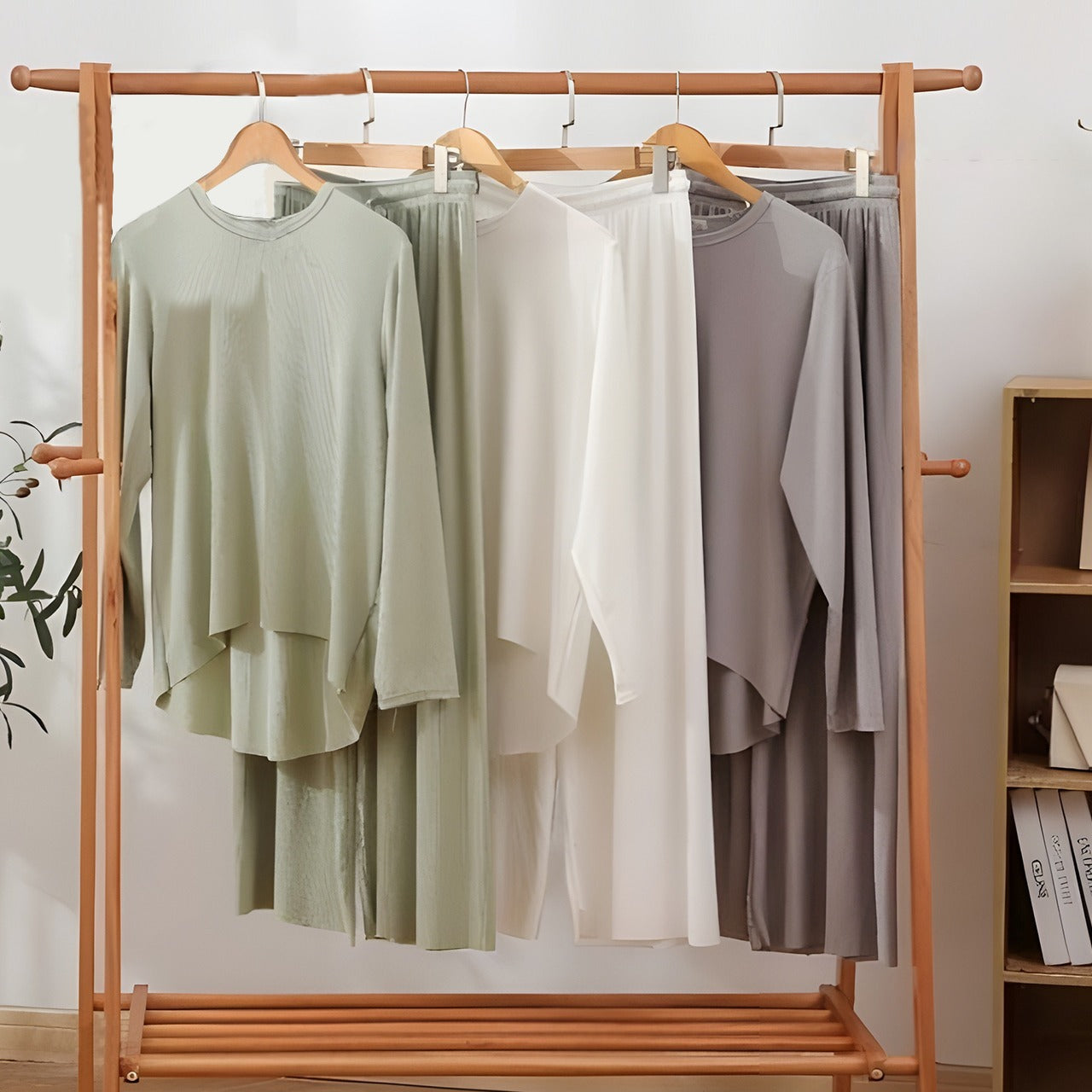 Solid Color Summer Casual Full Sleeve T-shirt & Pant Pajama for Women