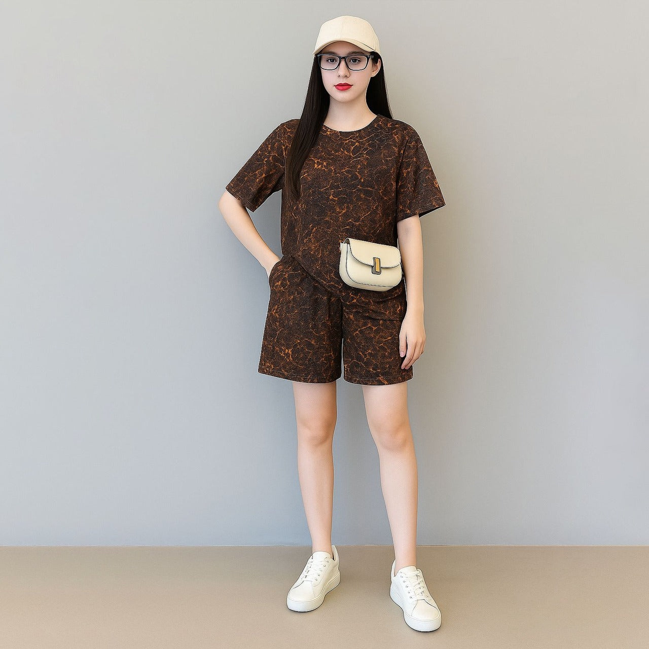 Animal Printed Fashion Short Sleeve Top & Shorts for Women