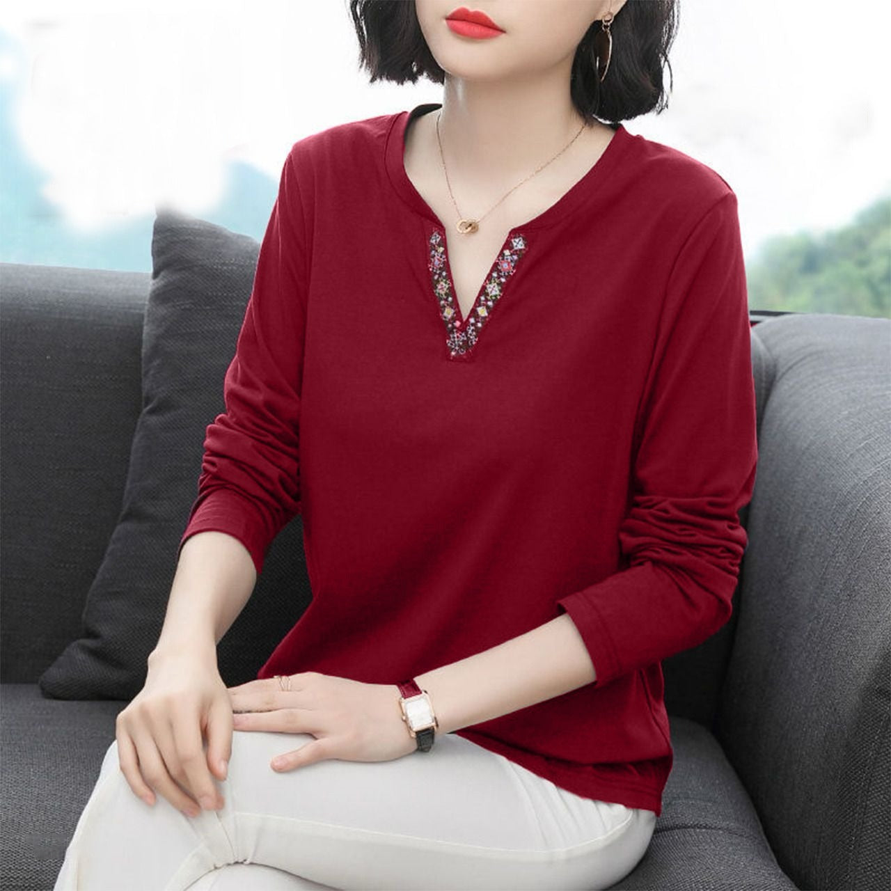 Embroidery Fashion V Neck Top for Women