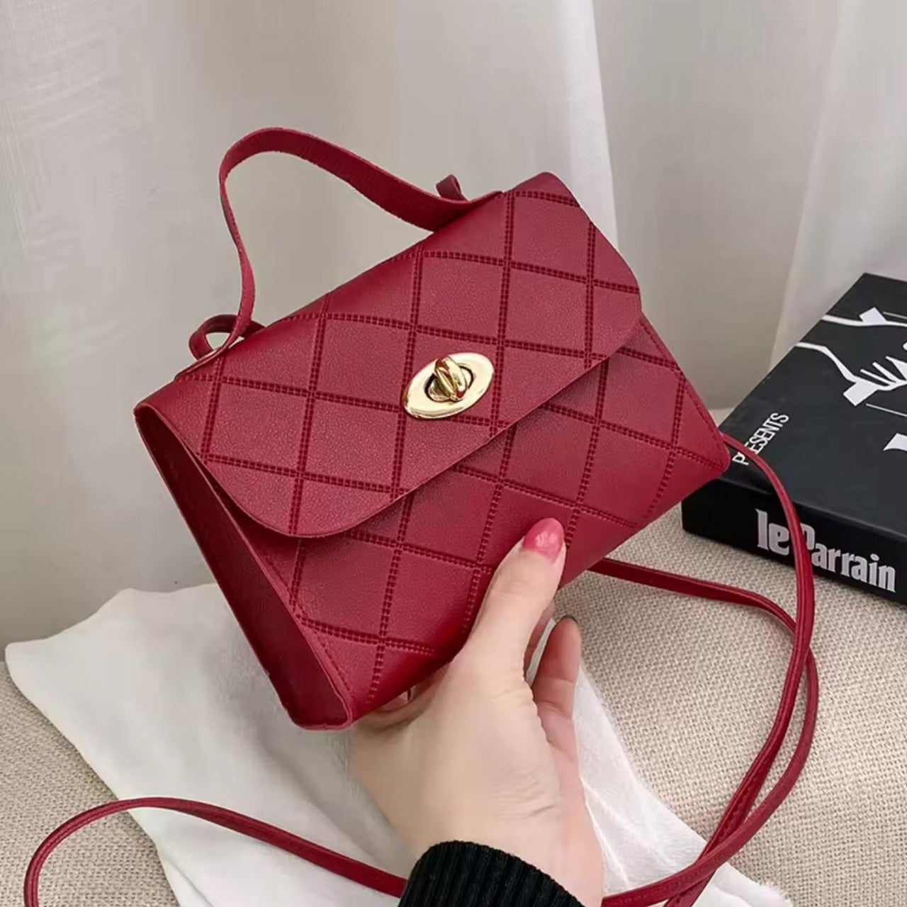 Travel Fashion Solid Minimal Shoulder Handbag for Women