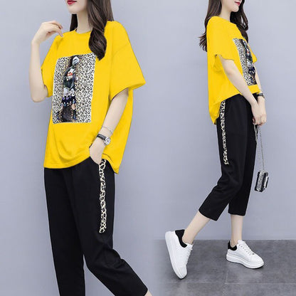 Graphics Printed Fashion Short Sleeve T-shirt & Pant for Women