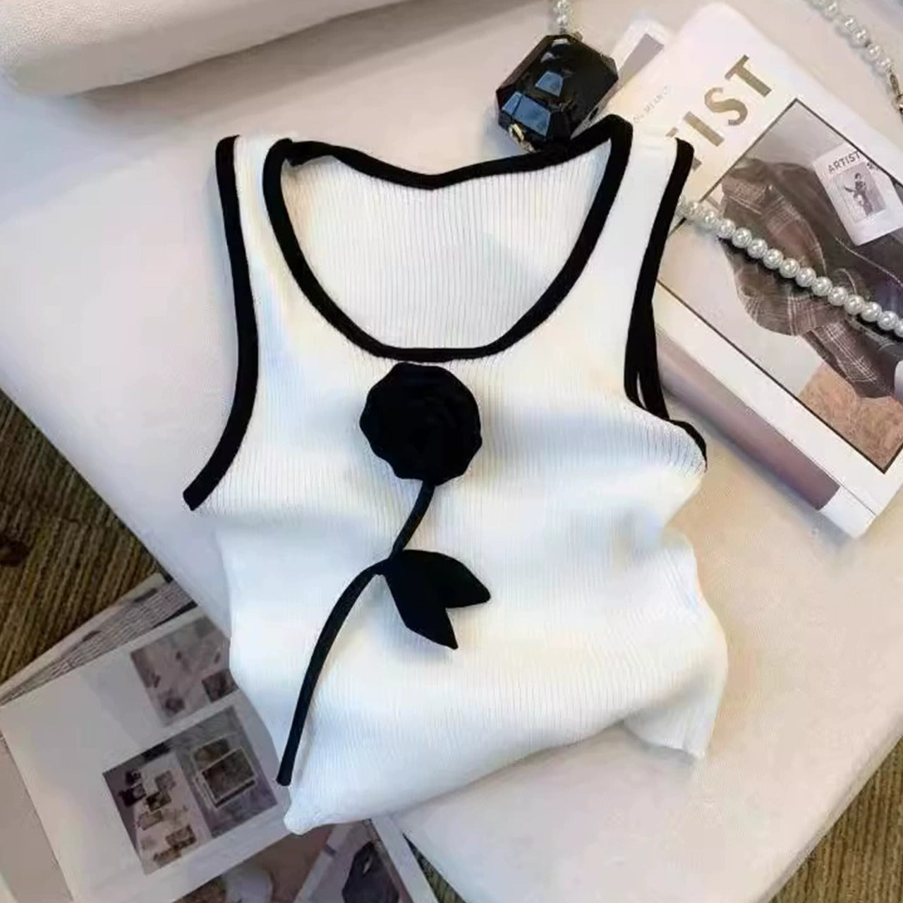 Solid Flower Design Pattern Printed Fashion Crop Top for Women