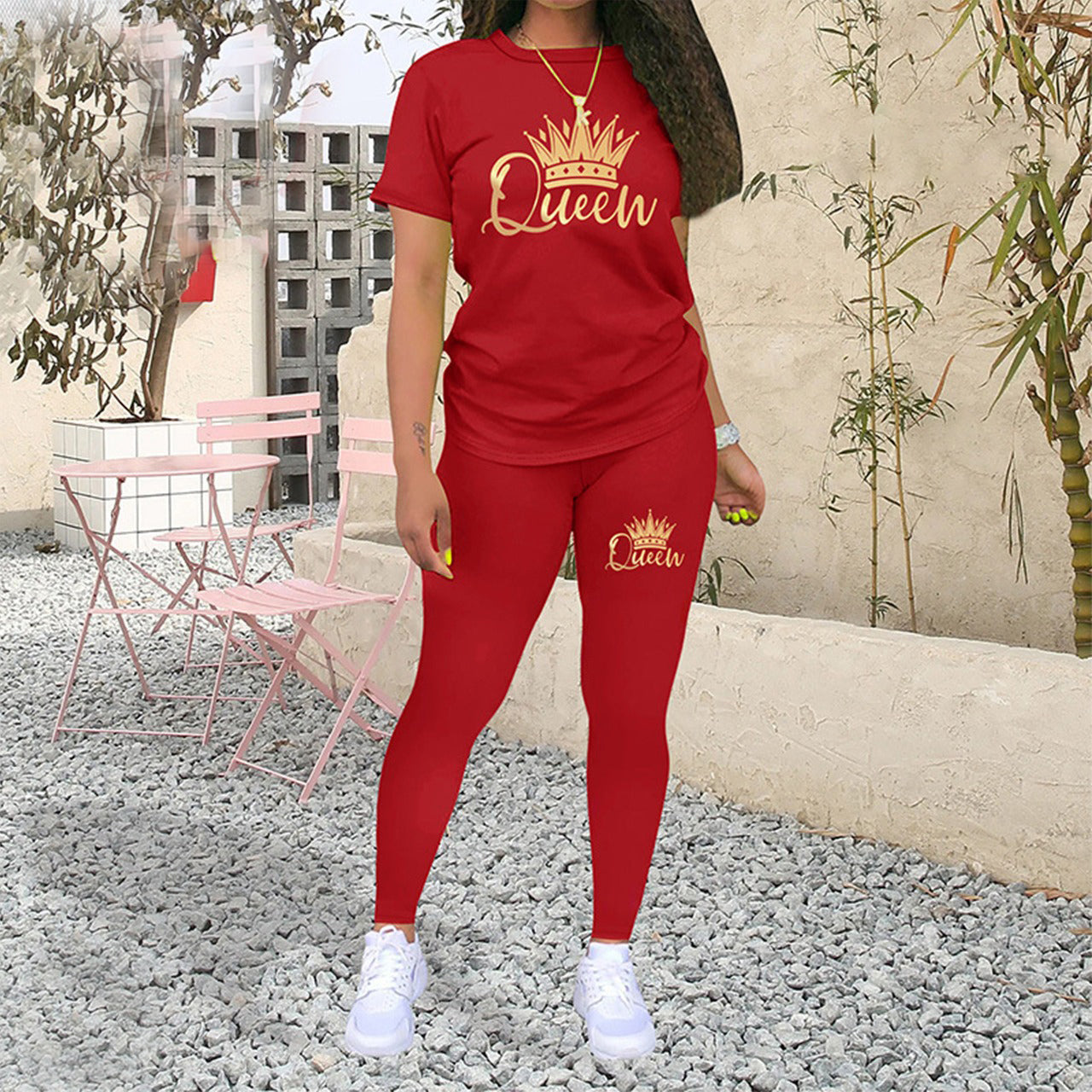 Queen Text Printed Solid Color Style T-Shirt & Pant for Women