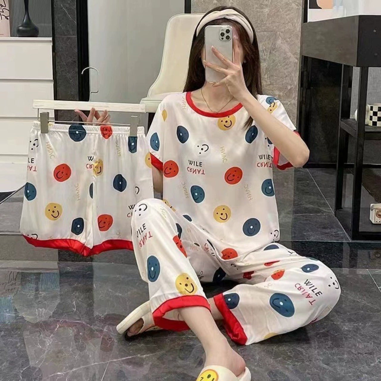 Printed Fashion Short Sleeve T-shirt & Pant for Women