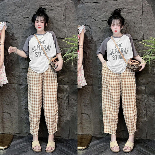 Printed Fashion Short Sleeve T-shirt & Checkered Pant for Women