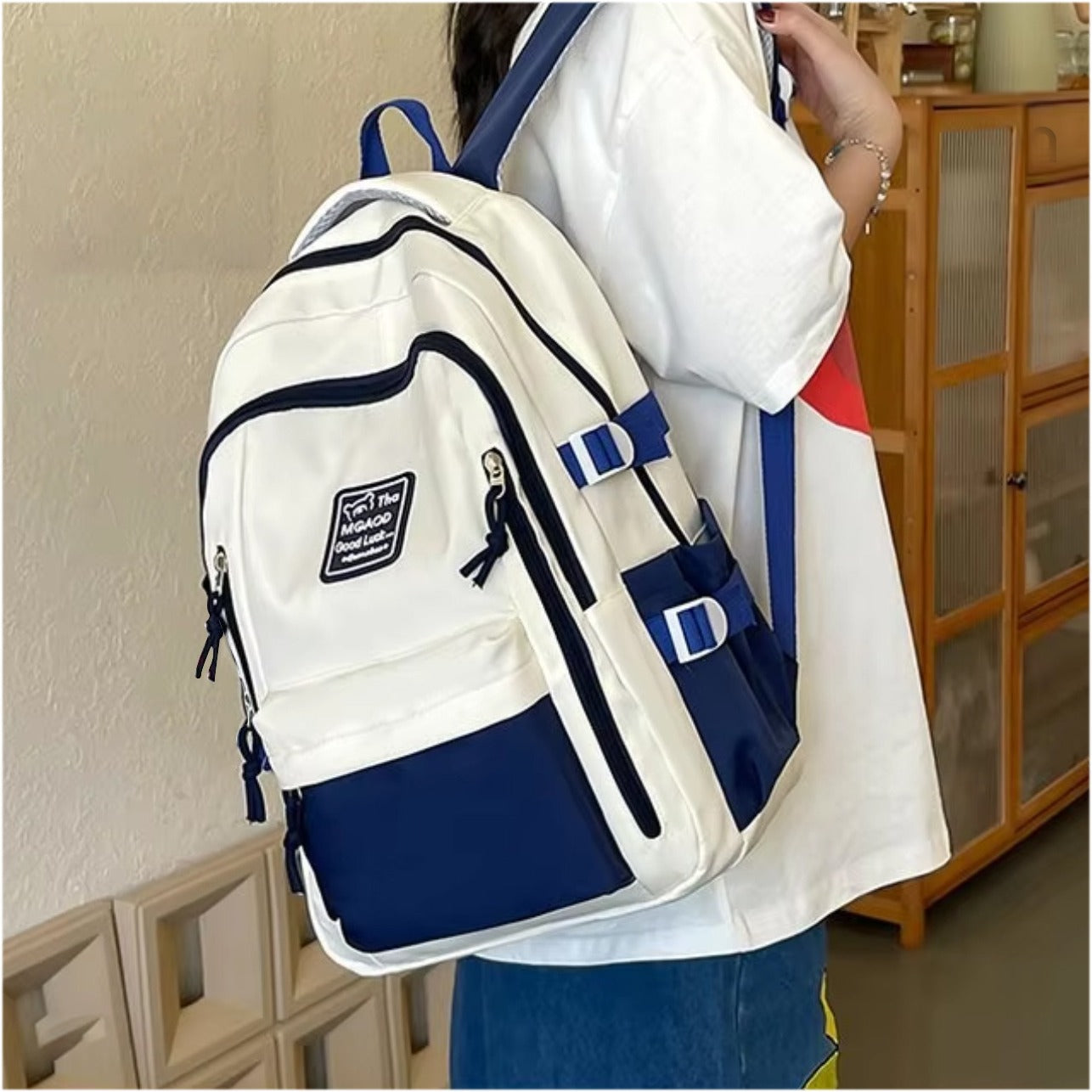 Stylish Fashion Laptop Travel Backpack Bag for Men & Women