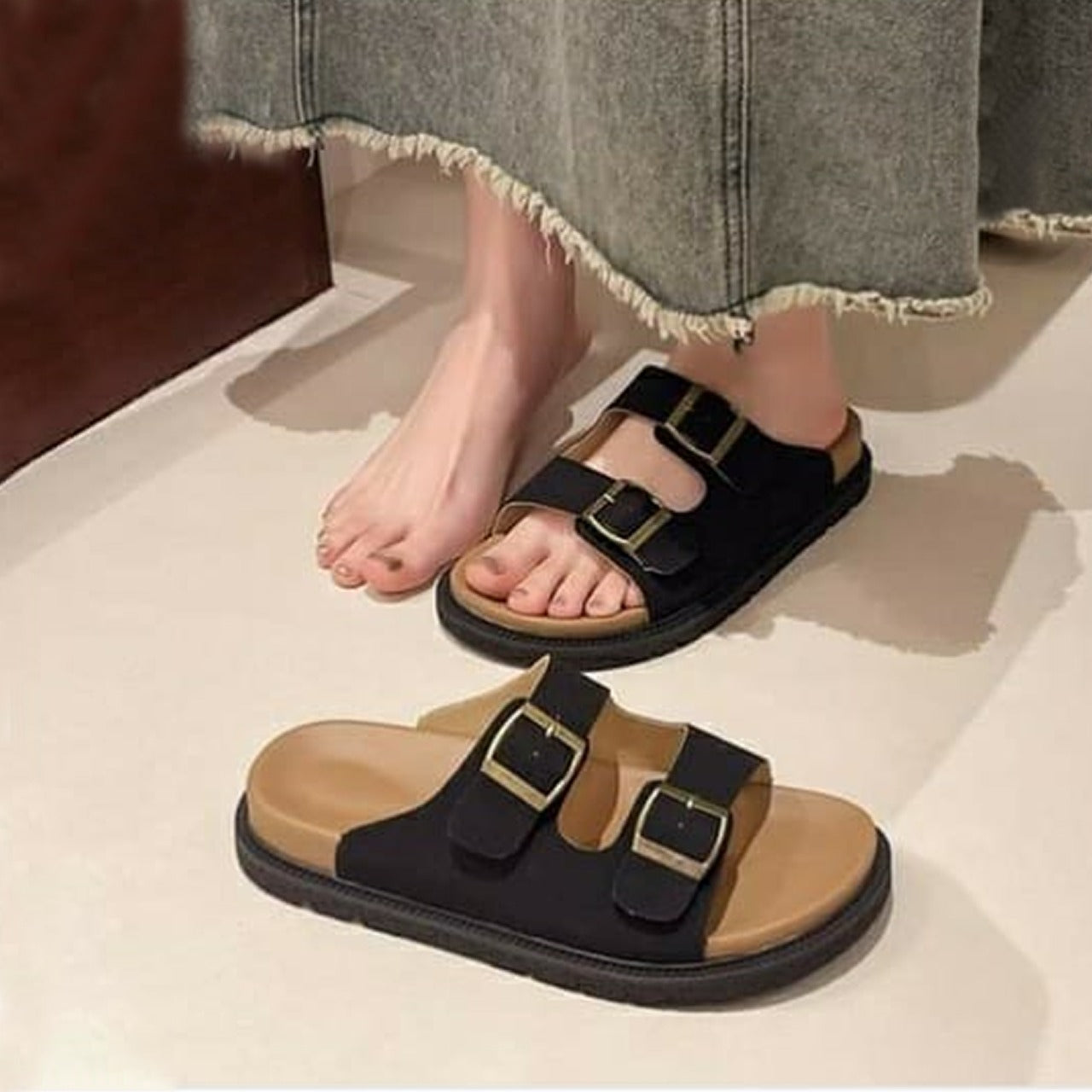 Flat Double Buckle Fashion Sandals for Women