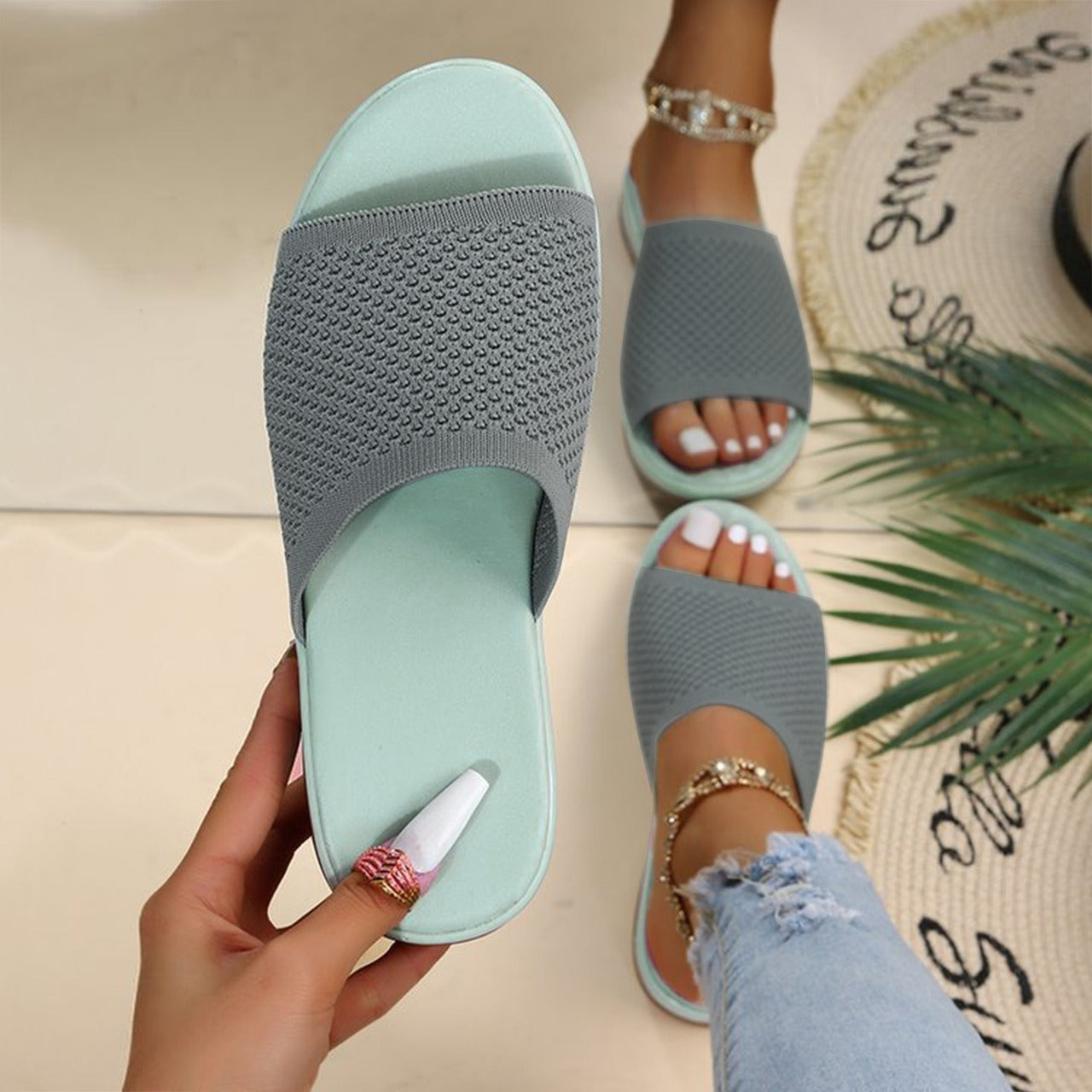 New Breathable Fashion Soft Sole Comfortable Sandals for Women