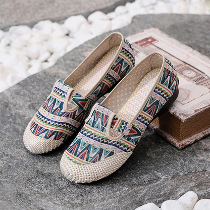 New Flat Bottom Old Fashion Casual Canvas Shallow Mouth Shoes for Women